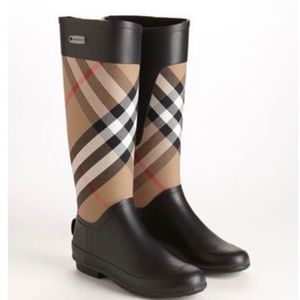 Burberry Clemence Rain Boots New With Box